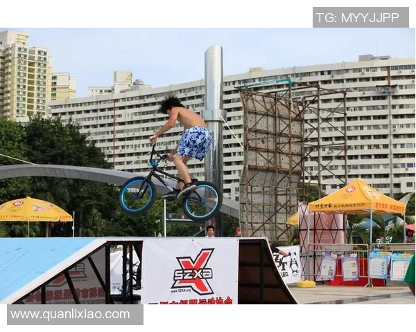 深圳极限运动队在马拉松大满贯积分榜中以55分稳居首位